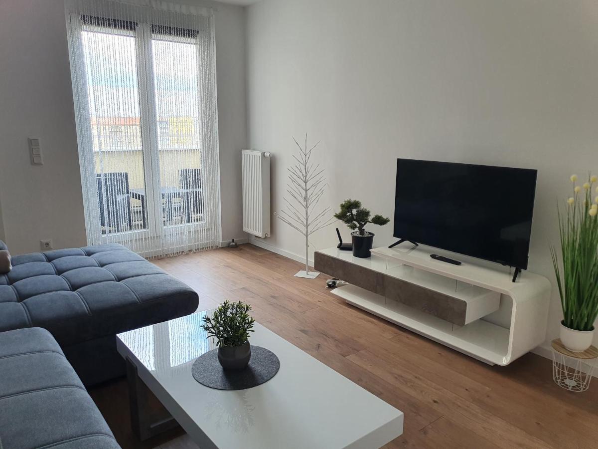 Smarte Dachgeschosswohnung Mit 2 Terrassen Direkt Am Hauptbahnhof Wina Bagian luar foto